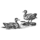 Illustration vintage en noir et blanc de deux canards, rappelant la marque Toile de Jouy ; l'un est debout sur un rocher tandis que l'autre est assis sur le sol, tous deux tournés vers la droite. la marque Toile de Jouy