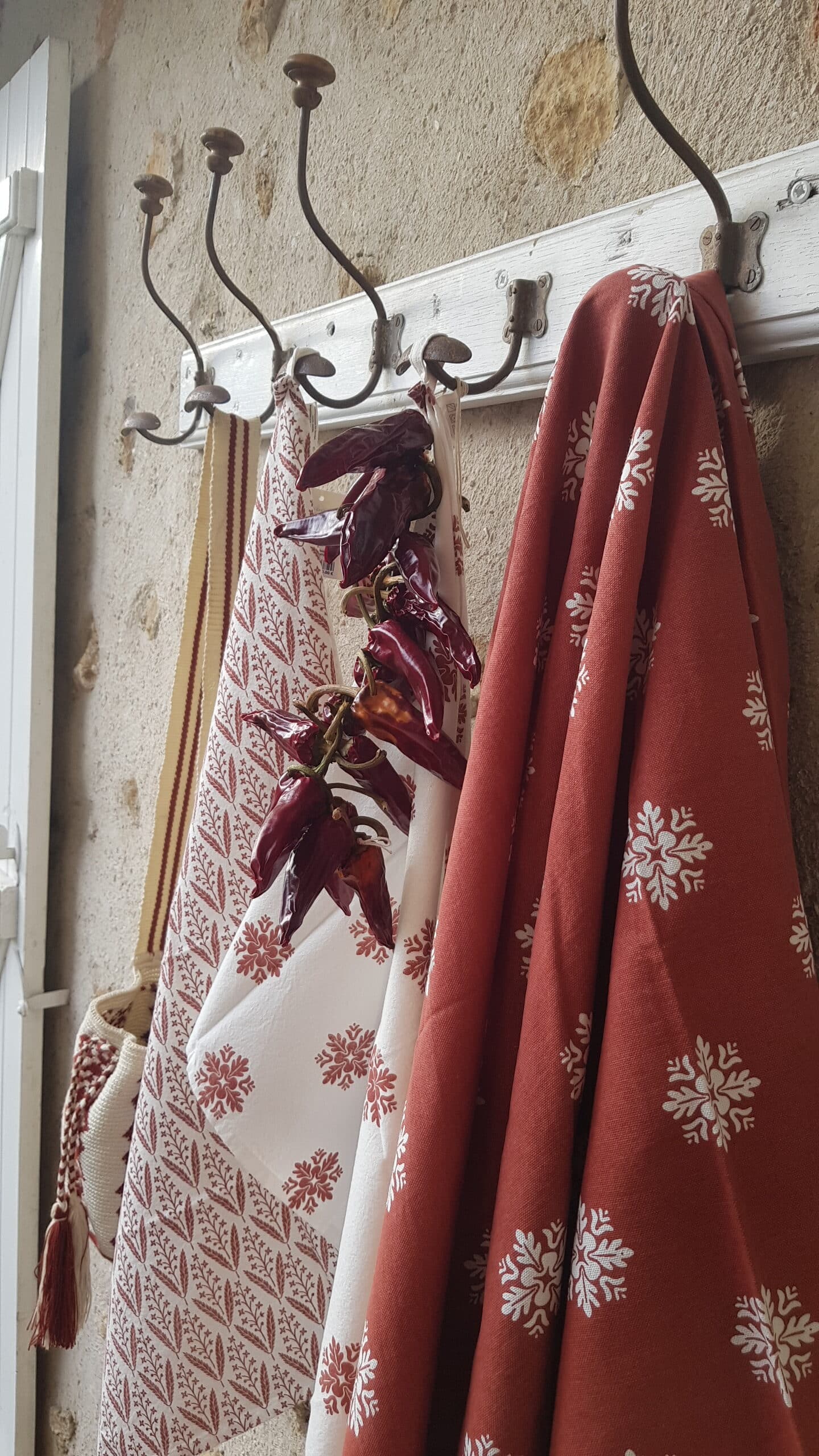 NAPPE 150x150 "ROSACES"