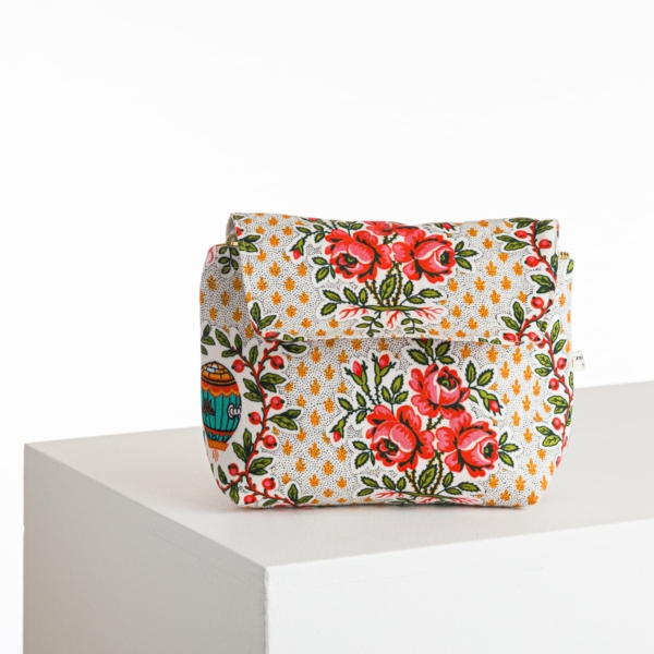 TROUSSE A MAQUILLAGE