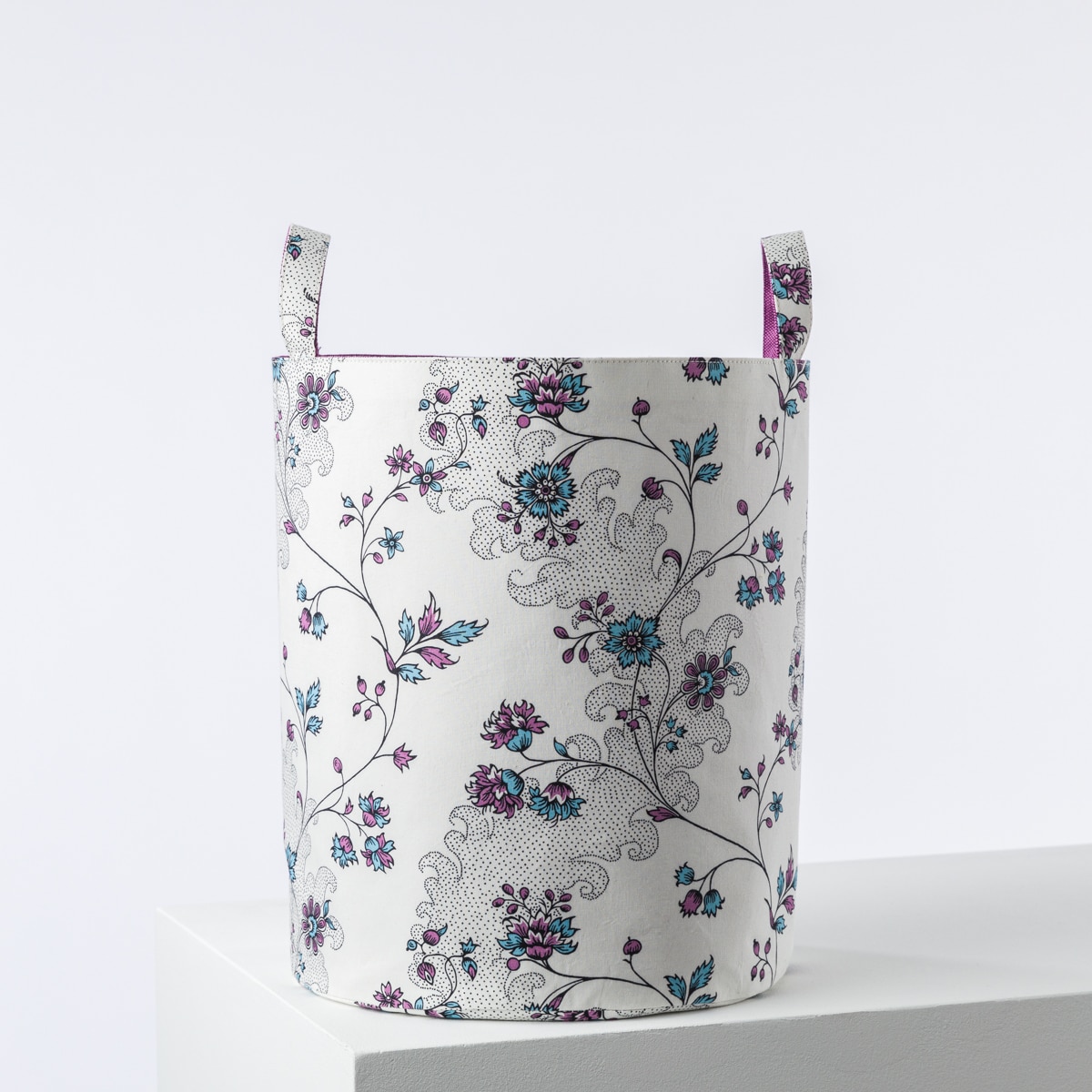 CORBEILLE "GUIRLANDES DE FLEURS"