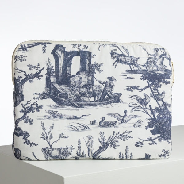 HOUSSE ORDINATEUR "LES PLAISIRS DE LA CAMPAGNE" BLEU